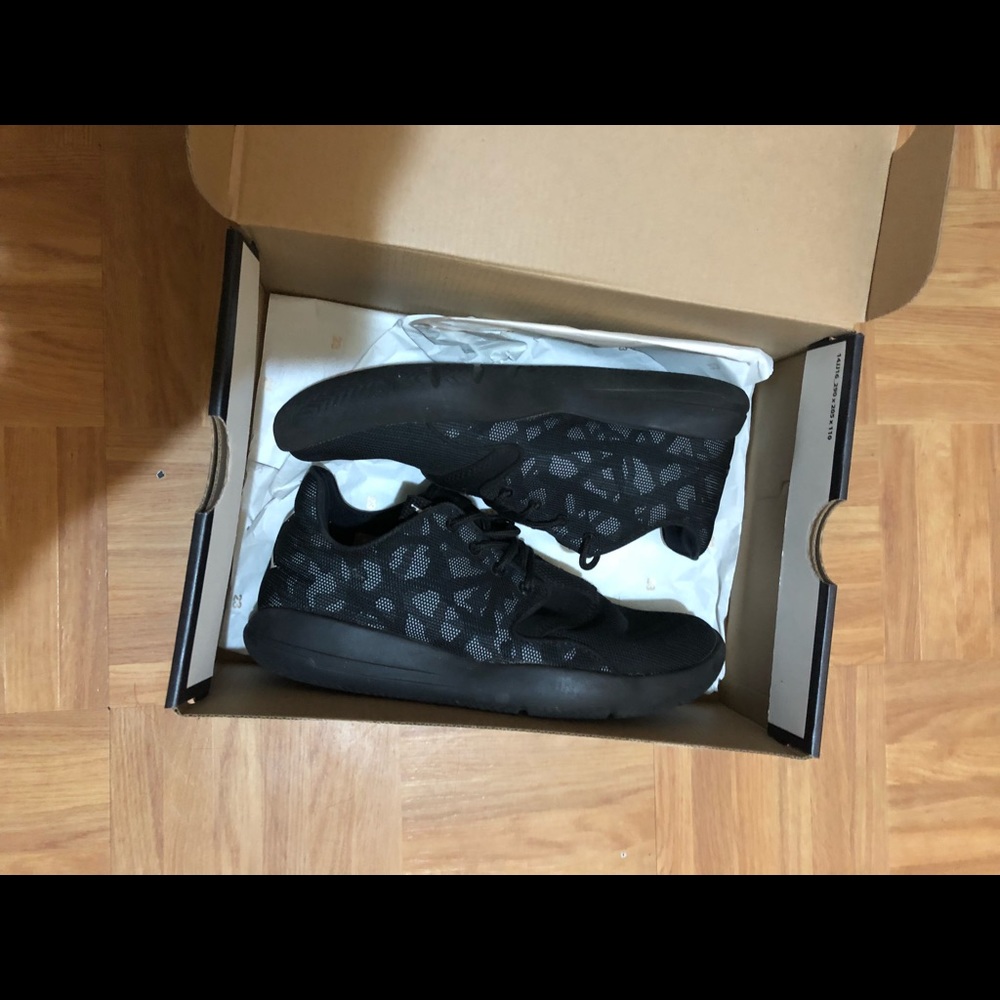 Jordan eclipse - Picture 3 of 4